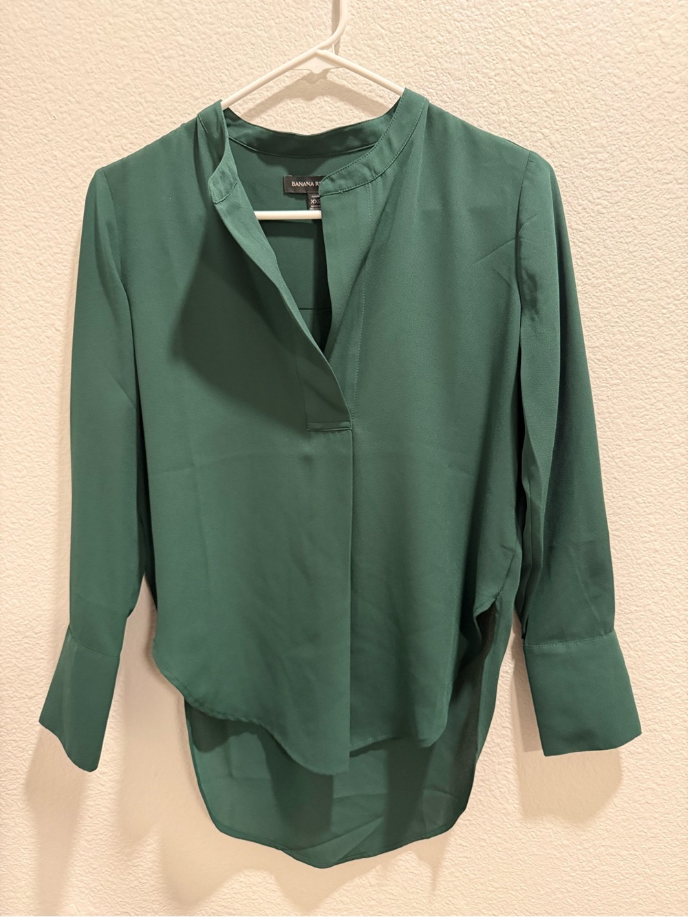 Banana Republic Forest Green Split-Neck Blouse - Picture 2 of 4